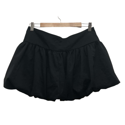 White Fox Womens  Size M Mini Skirt Black  
