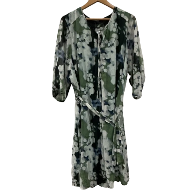 Sara Womens Size 22 Midi Dress Floral 