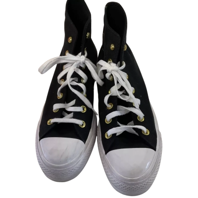 Converse Womens  Size 6 Sneakers Black  / White 