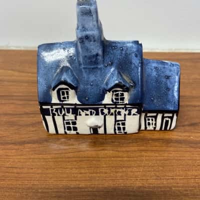 Blue and white “Bill and Butcher” miniature cottage 