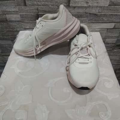 Adidas Womens  Size 9 US Trainers Off White / Pink  