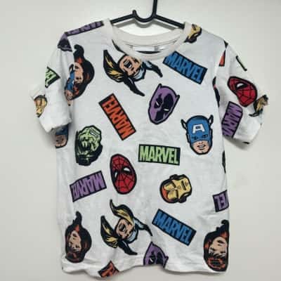 Marvel Kid's Size 5 T-Shirt - Faces