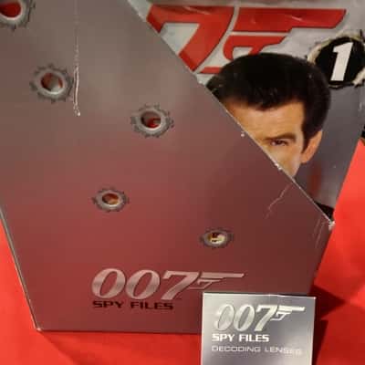 007 Spy Files all 32 issues with holder Magazines Only