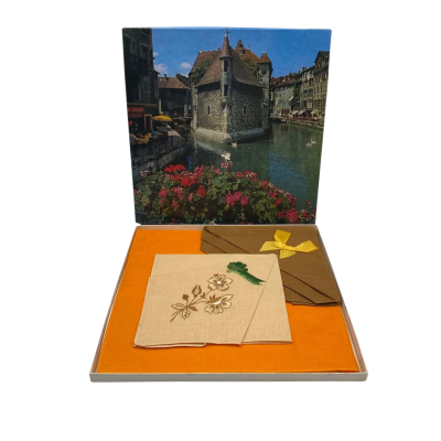 1960s Vintage Hankie In Box HTH1