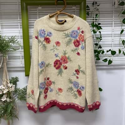 Vintage Regatta Sport Womens Crew Neck Jumper Cream / Floral Size S