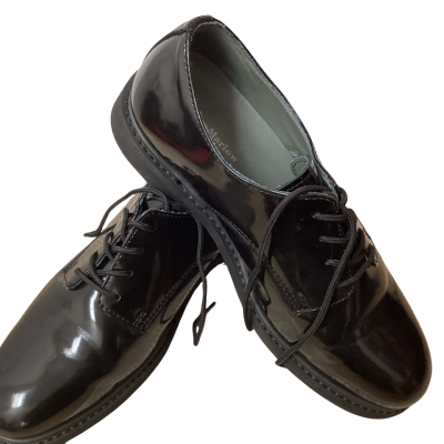 Julius Marlow Mens  Size 8.5 Dress shoes Black  