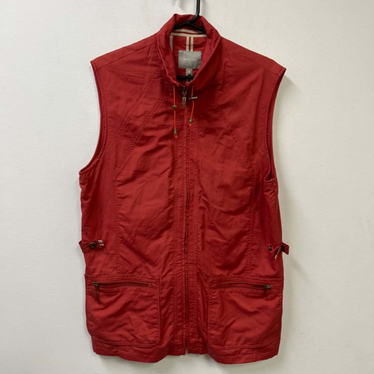 Yarra Trail Womens Size 18 Vest Jacket Red (s)