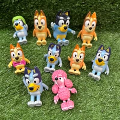 Bluey Family & Friends Figures x 10 (Mix Lot 2)