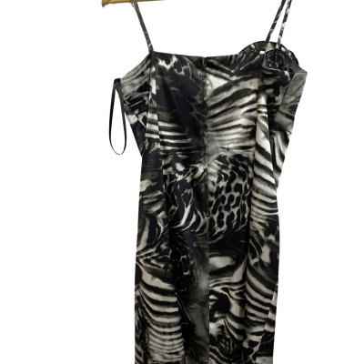  Womens Size 14 Black  / White 