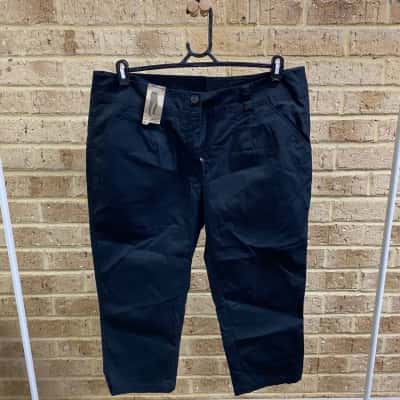 Kathmandu Womens black slim fit pant Size 16 