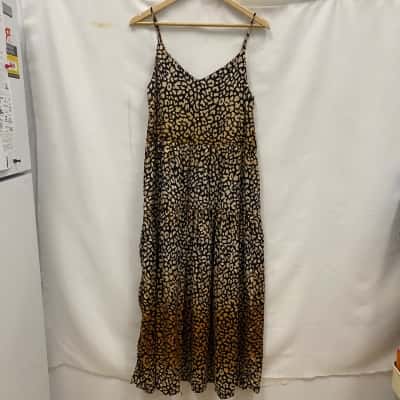 Decjuba Women's Dress Size S Animal print 