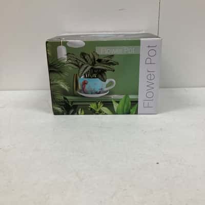Flower Pot (Kangaroo/Ostrich)
