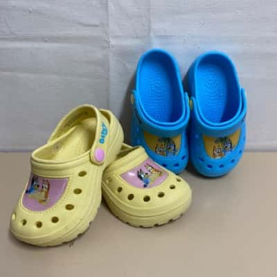 Bluey Kids  Size 5 Blue  and Yellow 