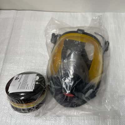 Protector vision two respirator with filter