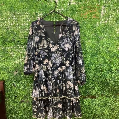 Forever New Womens  Size 18 Casual Dress Floral / Green 