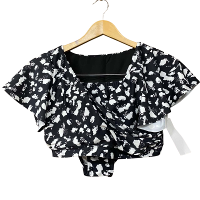 BNWT Meet.Curve Womens Size M Black/ White Pattern Bikini Set 
