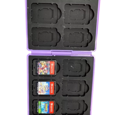 Nintendo switch 3 games in Numskull game card holder