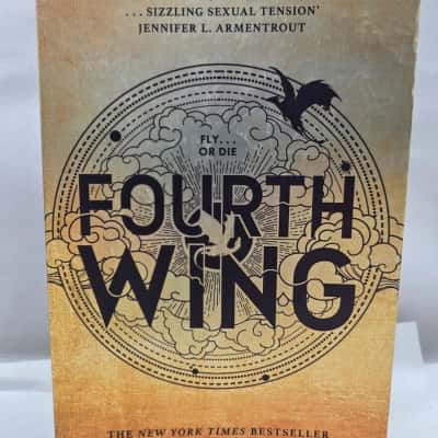 Fourth Wing (UK, First edition)