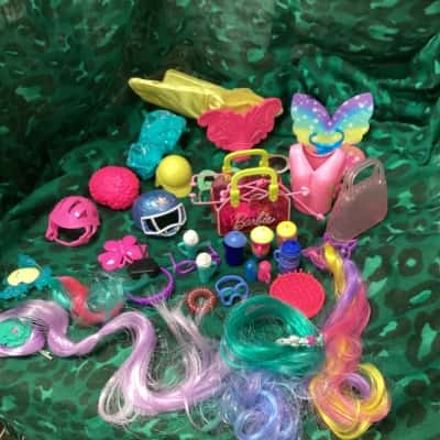 Barbie/Fashion Doll Accessories