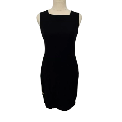  Womens  Size 6 / 8 Shift Dress / Sleeveless Dress  Black  