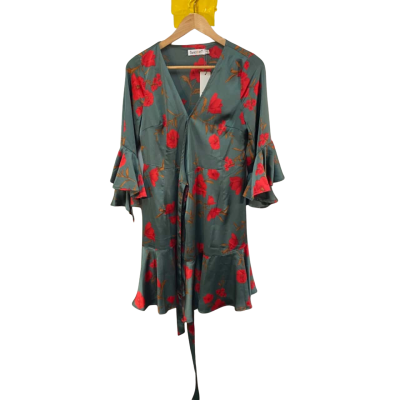 NWT Sunny Girl Womens  Size 10 Button Robe Floral / Green / Red 