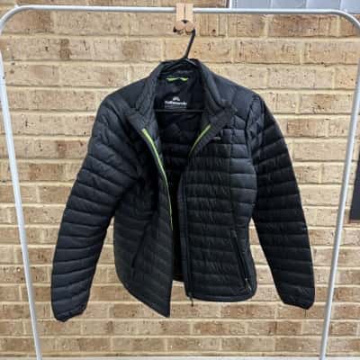 Kathmandu Womens 600 fill power jacket Size 14 