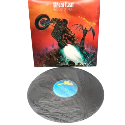 12" Vinyl Record - Meat Loaf - Bat Out Of Hell - Released 1977. Sleave In Good Condition, Record Has Some Scratches - See Pics