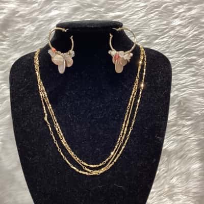  Women's Gold Tone Earrings & Necklace