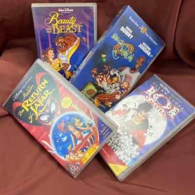 Disney & Warner Bros collectable videos x 4. Beauty & the Beast. Return of Jafar. Space Jam & 201 Dalmatians
