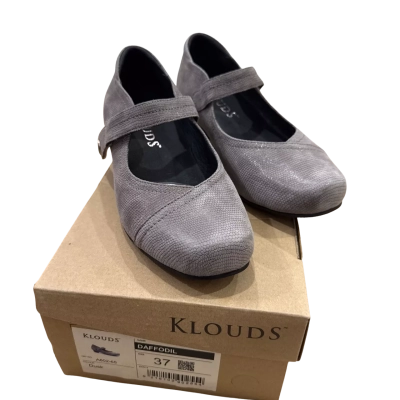 Klouds Womens  Size 37 Dusk Heels 