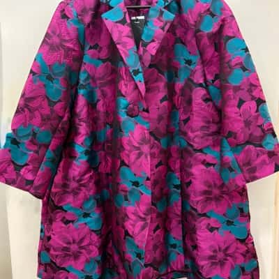 BNWT Taking Shape 24 Blazer Blue / Floral / Pink  
