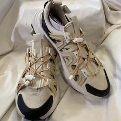 Lacoste Ortholite Size 9 