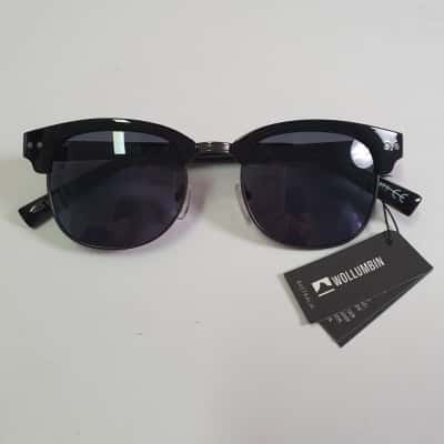 Wollumbin Women's Otways Black/Smoke Sunglasses - New With Tags