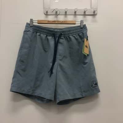 Quicksilver Mens  Size M Shorts Blue BNWT