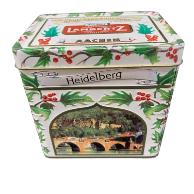 Lambertz Aarchen Musical Cookie Tin plays ‘White Christmas’