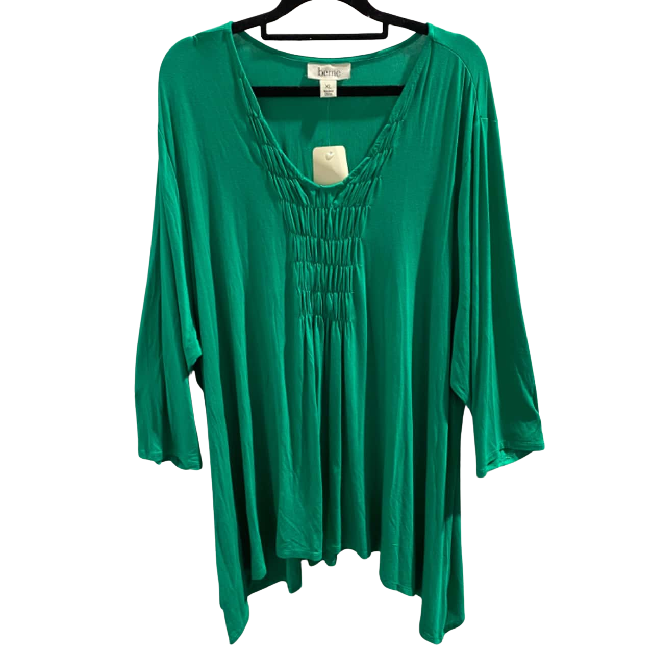 BNWT Madison The Label Top - Size M Green sleeveless knit vest
