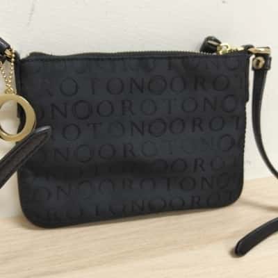 Oroton Womens Black  Crossbody Bag VGUC 
