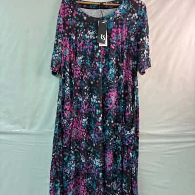 TS Womens  Size 16 Short Sleeve Dress  Pattern 
