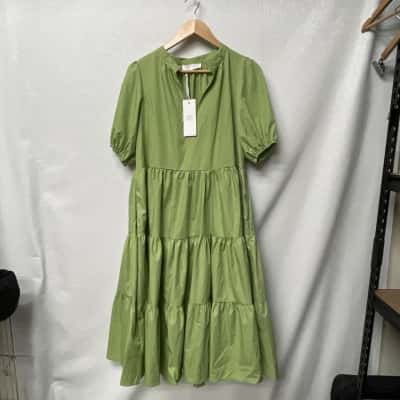 White Closet Womens  Size 12 Casual Dress Green 