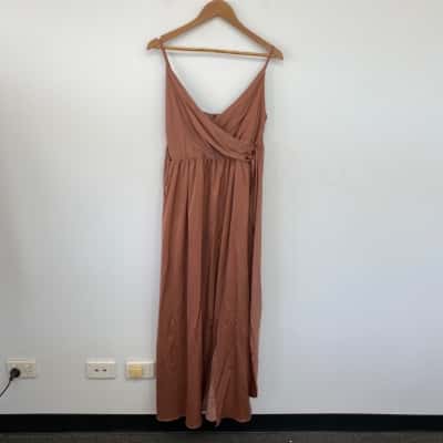 Showpo Dusty Pink Sleeveless Side Split Evening Maxi Dress  Size 10