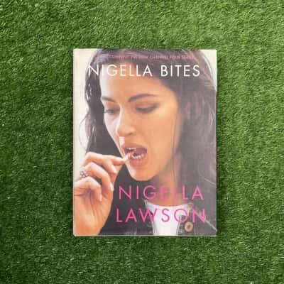 Nigella Bites by Nigella Lawson