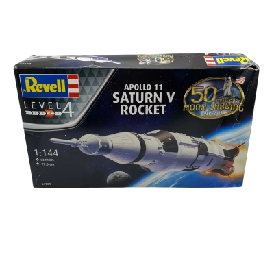 Revell Apollo 11 Saturn V Rocket 1:144 Scale 77.5cm Model Kit