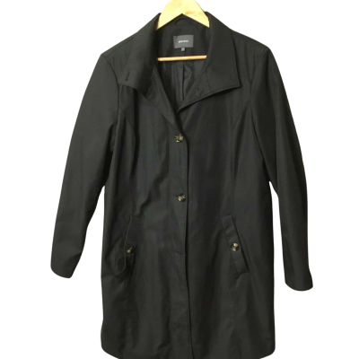  Women’s Size 44 Montego Black Swing Coat