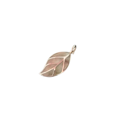 925 Silver Leaf-shaped Pendant with Shell inlay