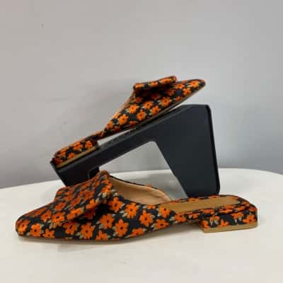 Jaggar The Label Womens  Size 37 / 6 - 6.5 Flats Black  / Floral / Orange 