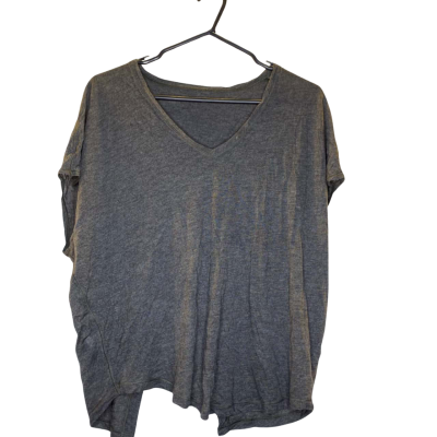 Lululemon Womens  Size M Grey shirt