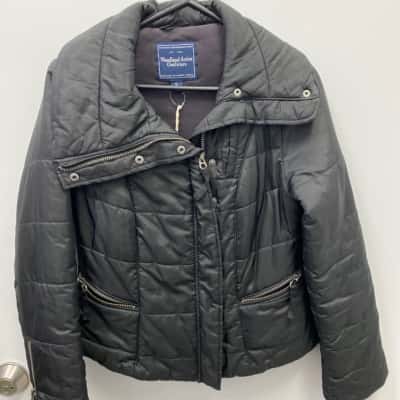  Womens  Size S Puffer Jacket Black  