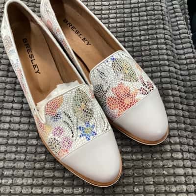 Bresley  Womens  Size 39 Flats Multicoloured 