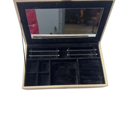 Pandora Cream jewellery box 