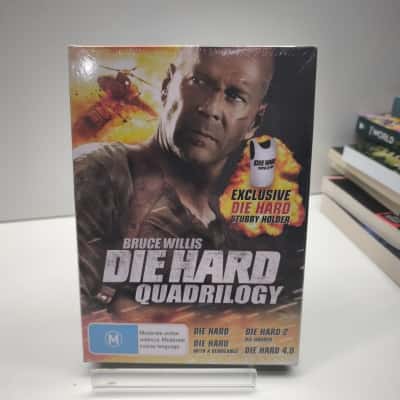 Die Hard Quadrilogy 4 DVD Box Set Bruce Willis Sealed Exclusive Stubby Holder